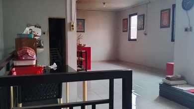 Jual Rumah Strategis di Ciledug, Tangerang - LT 230m²