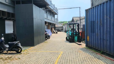 Gudang Jl Husein Sastranegara 20 Kalideres Jakarta Barat Dekat Akses Bandara