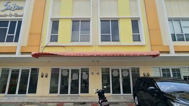 Ruko Gandeng Pisa Grande Posisi Bagus Parkiran Luas & Langka