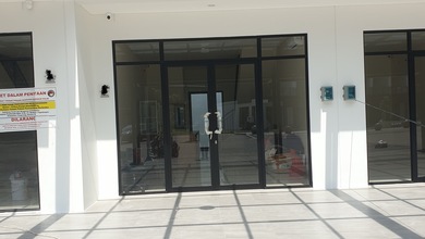 RUMAH BRAND new Kireina Park BSD siap huni 