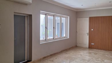 For Sale rumah Eksklusif di Cikini, Jakarta Pusat - LT 625m²