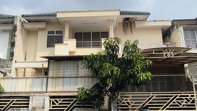 Penawaran Langka, rumah Prestisius di Modernland, Tangerang, LB 300m²