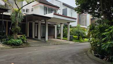 Rumah Elite di Kawasan BSD, Tangerang, LB 200m², Harga 6 Miliar
