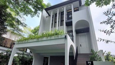 Rumah Mewah di Kawasan BSD Green Wich, Tangerang, LB 160m², Harga 3,2 Miliar