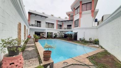 Rumah Eksklusif Luas 730 m2, di Cirendeu, Jakarta Selatan
