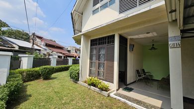 Kesempatan Rumah di Pamulang, Tangerang Selatan, LB 150m², Harga 2,25 Miliar