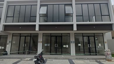 Disrwakan/dijual Ruko Sorento Gandeng 3 Gading Serpong Posisi Bgs