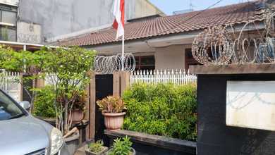 Penawaran Eksklusif, rumah Mewah di Pluit, Jakarta Utara, LB 200m²