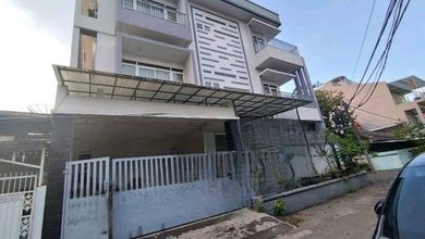 Rumah Area Luxury Muara Karang, Jakarta Utara - Harga Menarik 6,4 Miliar