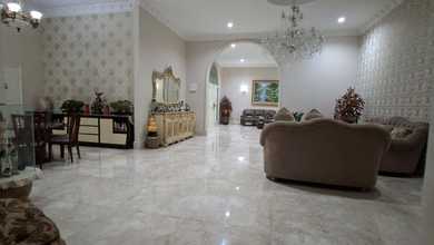 Penawaran Langka, rumah Prestisius di Pantai Indah Kapuk, Jakarta Utara, LB 500m²