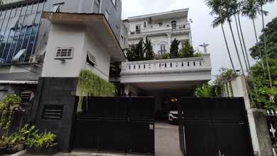 Rumah Area Premium Duren Tiga, Jakarta Selatan - Harga Menarik 16,5 Miliar