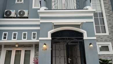 Rumah Prestisius di Kawasan Kalideres, Jakarta Barat, LB 201m², Harga 2,7 Miliar