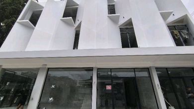 Ruko Baru 3,5 Lantai Muara Karang Pluit Jakarta Utara