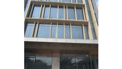 Disewakan Ruko Gandeng Sudah Dijebol Hadap Jalan Raya di BSD, Tangerang Selatan