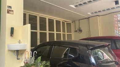 Ruang-usaha Dan Rumah Di Kelapa Gading