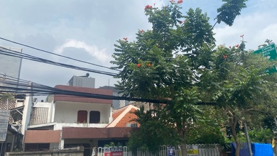 For Sale rumah Premium di Tomang, Jakarta Barat - LT 713m²