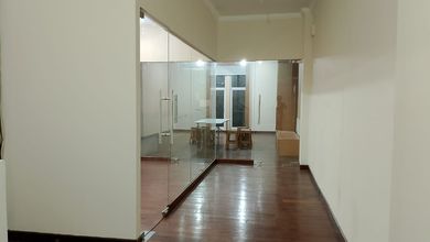 Disewakan Ruko 3 Lantai Modern Arcade di Modernland, Tangerang