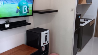 Kontrak Apartemen Murah di Taman Anggrek, Jakarta Barat, 1 KT