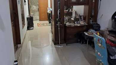 Rumah Dijual di Semanan, Jakarta Barat, LB 300m², Harga Kompetitif!