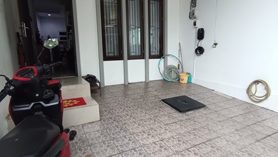 Penawaran Eksklusif, rumah Prestisius di Jelambar, Jakarta Barat, LB 142m²