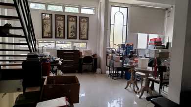 Ruko Gandeng Di Komplek Taman Pegangsaan Indah Jakarta Utara