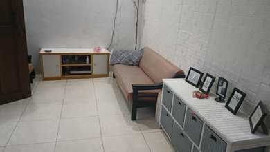 Jual Rumah Strategis di Senen, Jakarta Pusat - LT 65m²