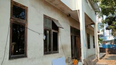 Rumah Sewa Nyaman Lokasi Senen, Jakarta Pusat, LB 300m²