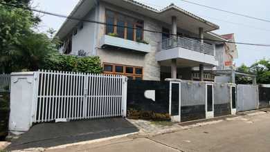Rumah Area Luxury Warung Buncit, Jakarta Selatan - Harga Menarik 9,5 Miliar