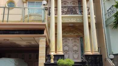 Dijual rumah Mewah di Pantai Indah Kapuk, Jakarta Utara - LT 200m²