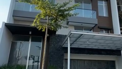 For Sale rumah Mewah di Pantai Indah Kapuk 2, Jakarta Utara - LT 300m²