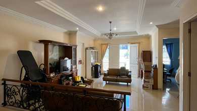 Rumah Mewah LT 300 m2, di Summarecon Tangerang, Tangerang