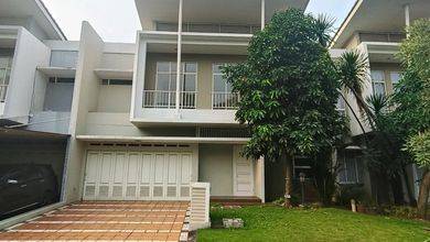 Rumah Modern di Gading Serpong, Tangerang, LT 228 m2