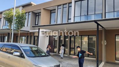 Dijual Rumah Strategis di Pantai Indah Kapuk, Jakarta Utara - LT 80m²