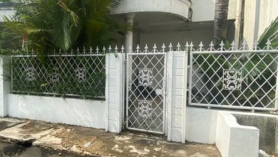 Rumah Elegan di Cempaka Putih, Jakarta Pusat, 3 Kamar Tidur, LT 107m²