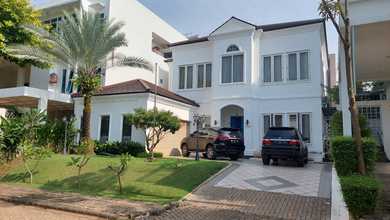 Jual Rumah Siap Tinggal di Kemang Pratama, Bekasi, Luas 450 m2