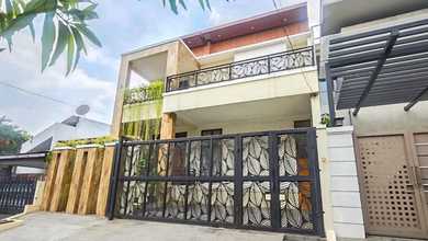Penawaran Eksklusif, rumah Mewah di Pulomas, Jakarta Timur, LB 260m²