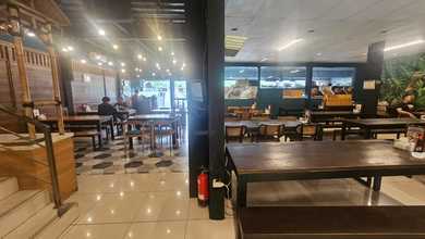 Ruko Gandeng di Jalan Raya Fatmawati dekat Mal Cilandak Town Square (Citos) 2 lantai luas 700 meter cocok untuk usaha , gudang di Jakarta Selatan