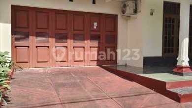 Hunian Elegan di Pasar Minggu, Jakarta Selatan, 3 Kamar Tidur, LT 280m²