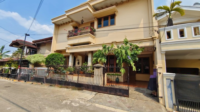 Rumah Area Premium Bekasi, Bekasi - Harga Menarik 2,9 Miliar