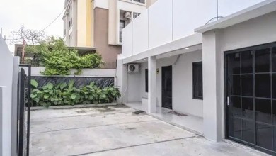 Dijual rumah Mewah di Mampang Prapatan, Jakarta Selatan - LT 400m²