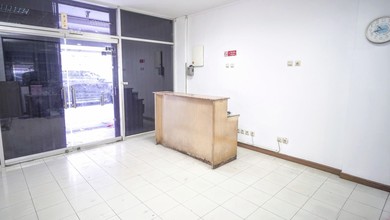 2 Unit Ruko Gandeng 4 Lantai Siap Pakai Pangeran Jayakarta