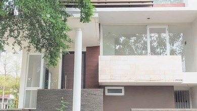 Rumah Mewah di Kalideres, Jakarta Barat, 3 KT, LT 180m²