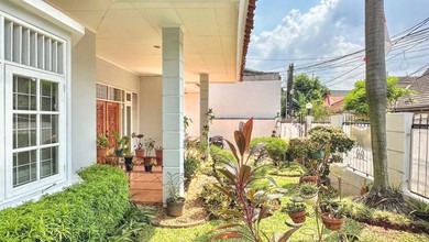 Rumah Area Luxury Cipete, Jakarta Selatan - Harga Terbaik 9,5 Miliar