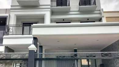 Kesempatan Langka, rumah Mewah di Puri Indah, Jakarta Barat, LB 320m²