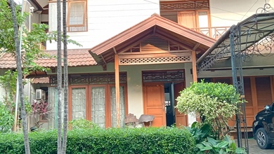 For Sale rumah Mewah di Pejaten, Jakarta Selatan - LT 384m²