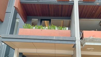 Rumah Area Luxury Permata Buana, Jakarta Barat - Harga Menarik 3,06 Miliar