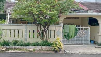 Dijual Rumah Strategis di Pesanggrahan, Jakarta Selatan - LT 168m²