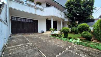 Penawaran Langka, rumah Mewah di Kebon Jeruk, Jakarta Barat, LB 410m²