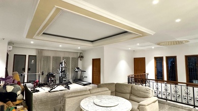 Rumah Mewah di Permata Buana, Jakarta Barat, 6 Kamar Tidur, LT 750m²