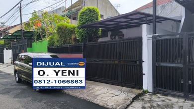 Rumah Dijual di Jatinegara, Jakarta Timur, LB 135m², Harga Kompetitif!